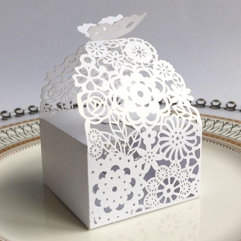 Simple Creative Hollow Floral Three-Dimensional Floral Wedding Candy Packaging Box