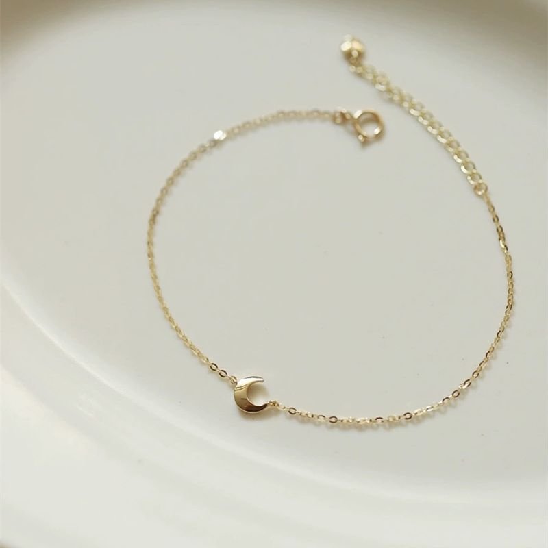 Women Simple Sterling Silver Moon Fine Bracelet